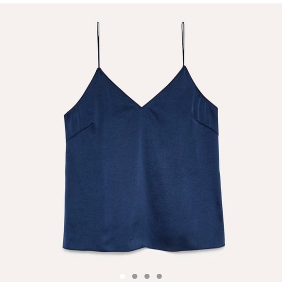 Aritzia Tops - Aritzia Wilfred Free Satin Cami